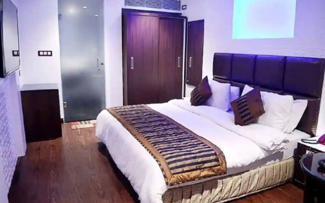 Vinar Raipur by Goroomgo