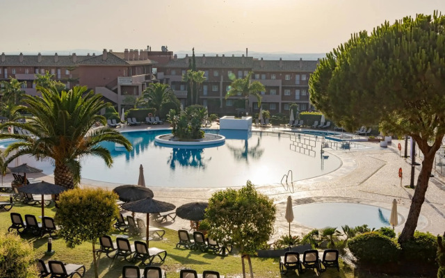 Aparthotel ILUNION Sancti Petri