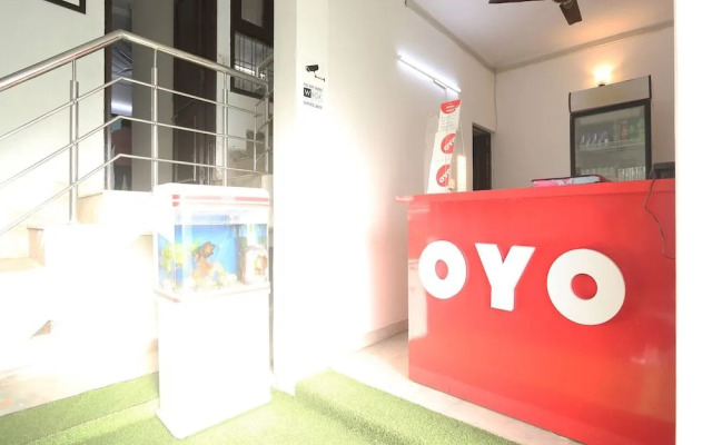 Oyo 22125 Bleu Ville