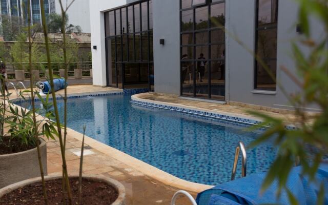 Lux Suites Nova APartments Westlands