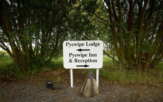 Pyewipe Lodge Hotel