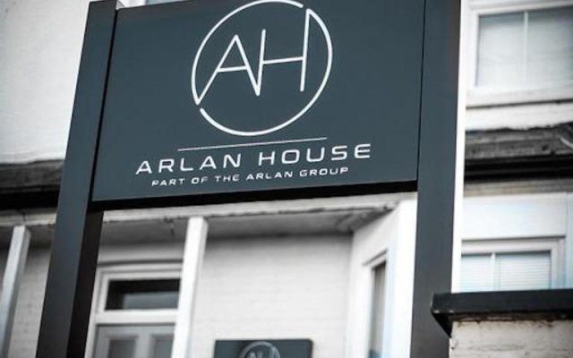 Arlan House, Superb Basingstoke Hotel