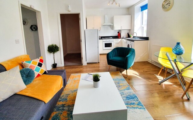 Fresh Contemporary Plymouth, Devon Getaway