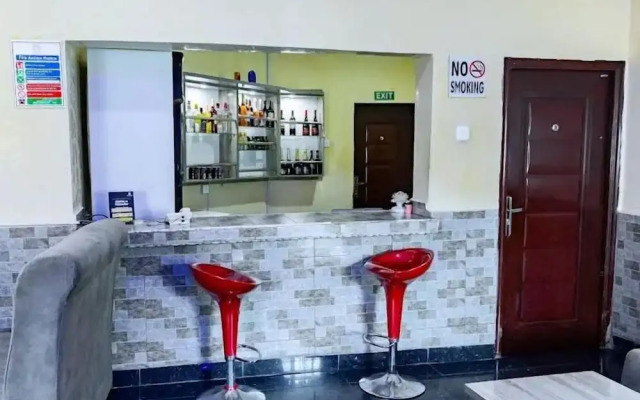 Dalice Hotel and Suites