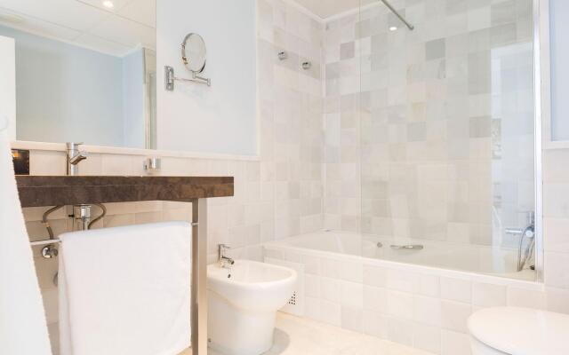 Penthouse With Panoramic Roof Terrace, By The Sea