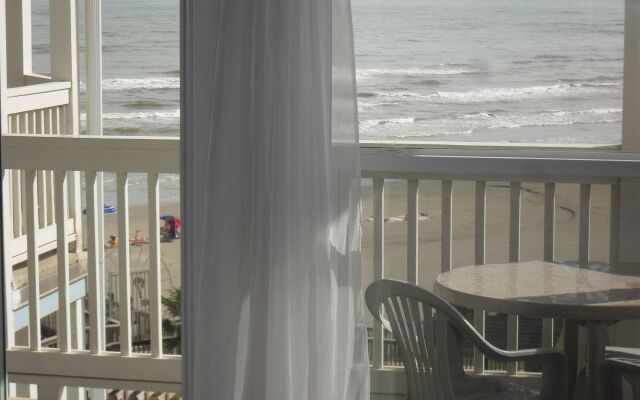 Seascape Deluxe Beach Condos by A B Sea Rentals
