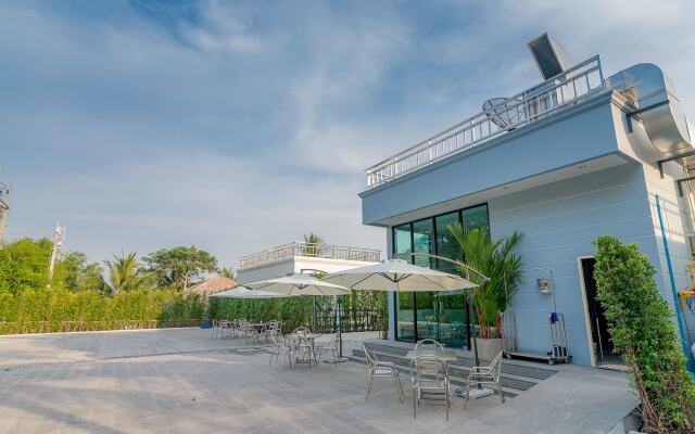 T Villas Huahin