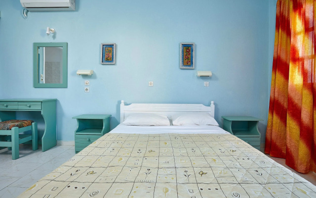 Glaros Hotel