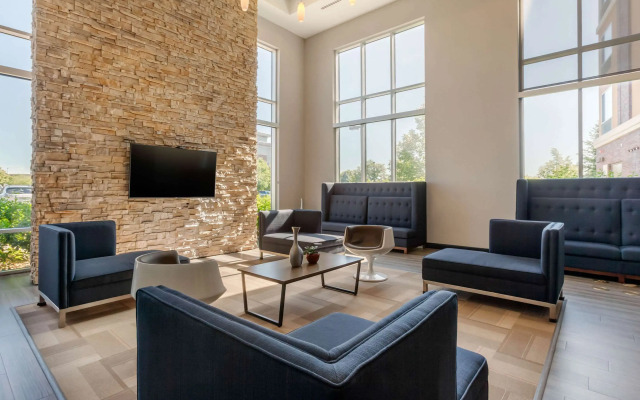 Cambria Hotel Fort Collins