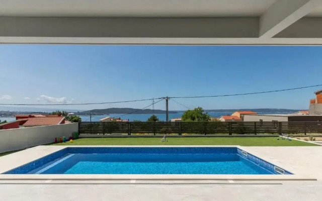 Luxury Villa La Nonna Ana - Entertainment,fitness,pool,sea View