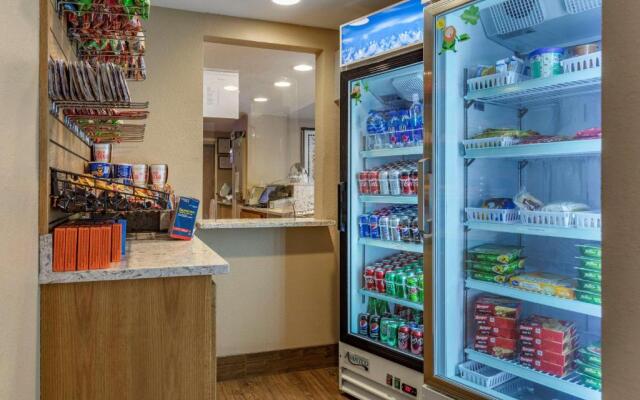 Baymont Inn & Suites