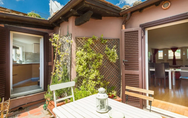 Paolina Terrace Apartment