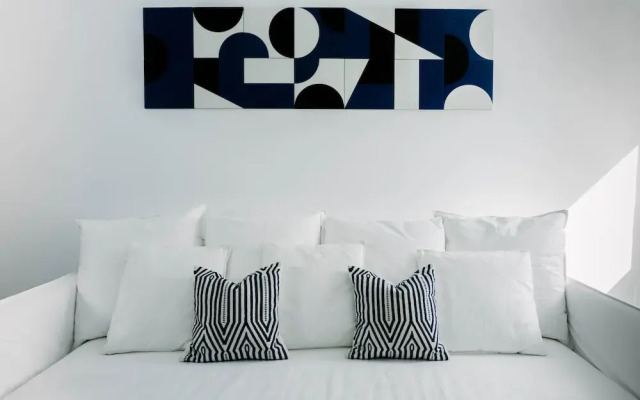 Roofs of Chora, Townhouse with Rooftop Pool - Adults Only