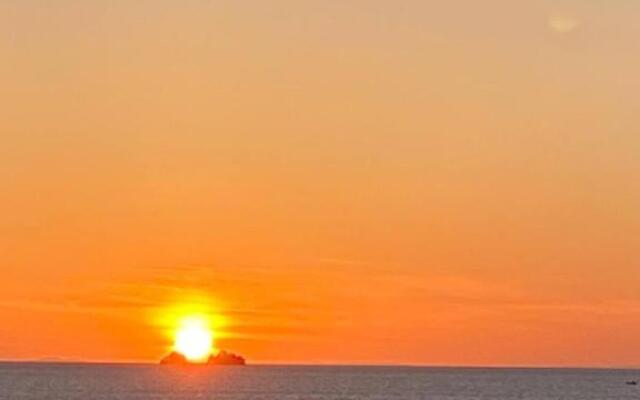 Parikia's Grandma Corner