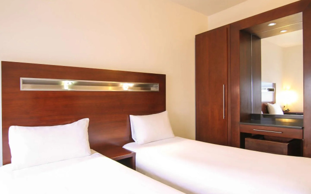 ibis World Trade Centre Dubai