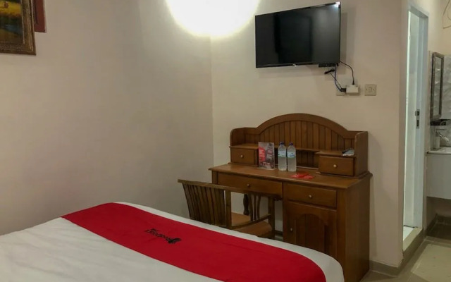 RedDoorz near XT Square 3