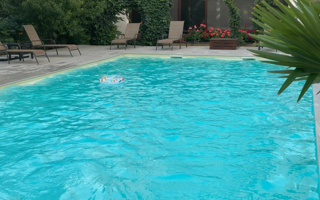 Perla Hotel