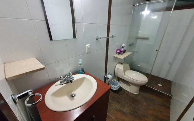 Green Door Boutique - Hostel