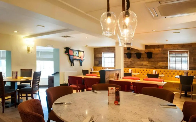 Premier Inn Wirral (Heswall)