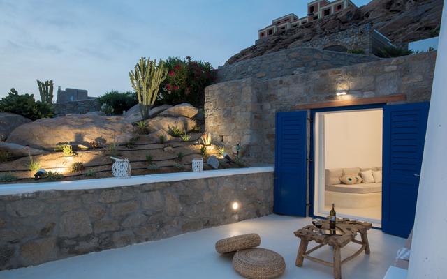 Argiro's Gorgeous Studio In Cycladic