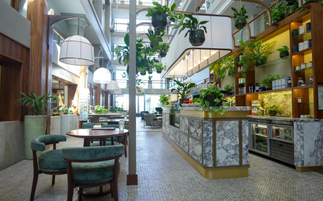 Radisson Collection Hotel, Waterfront Cape Town