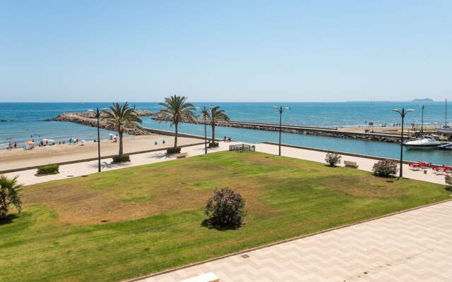 ApartUP Saplaya Harbour