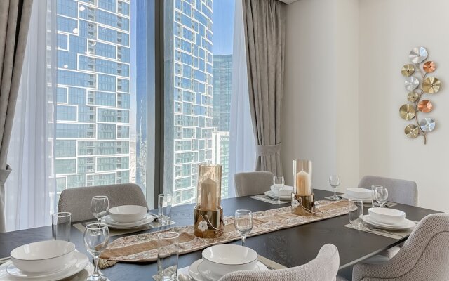 Breathtaking 3BR with Sea & Marina