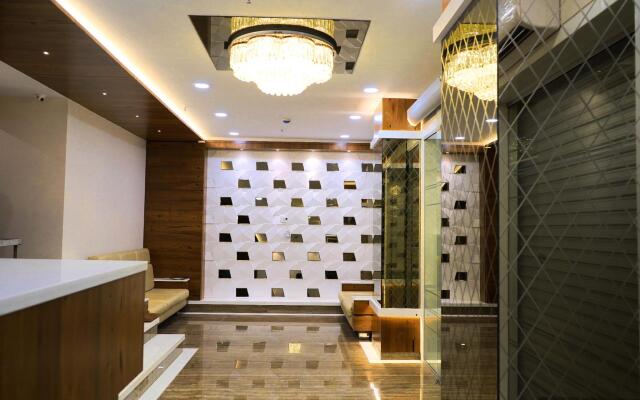 Hotel Royal Treat