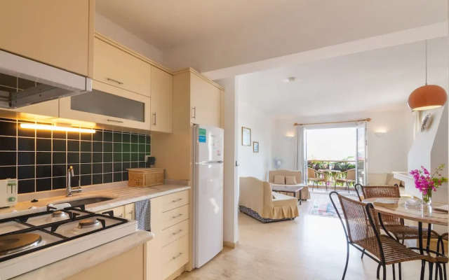 Korsan Apartments