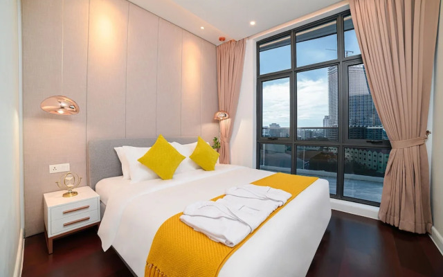 The Peninsula Phnom Penh