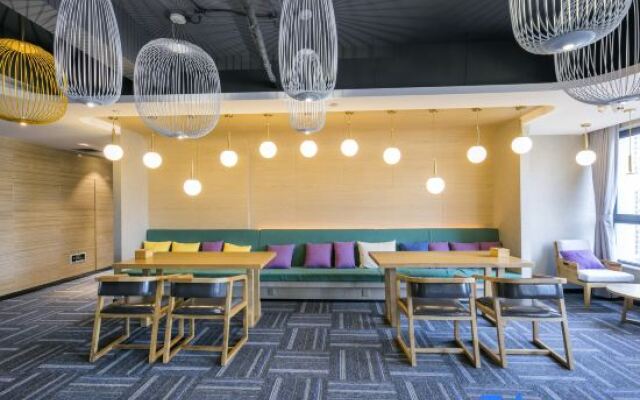 MEHOOD LESTIE Hotel (Nantong Xinghua 101 Development Zone)