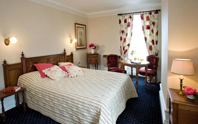 Hôtel La Roseraie