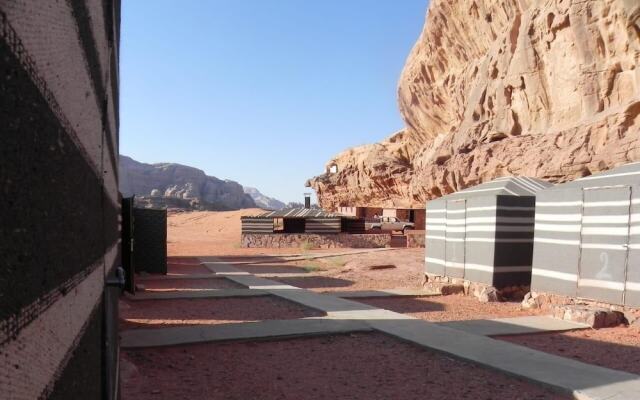 Explore Wadi rum camp