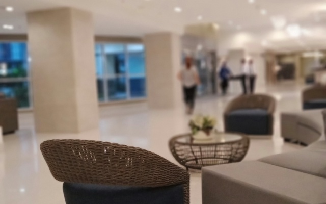 Chin's Place Sea Residences MOA