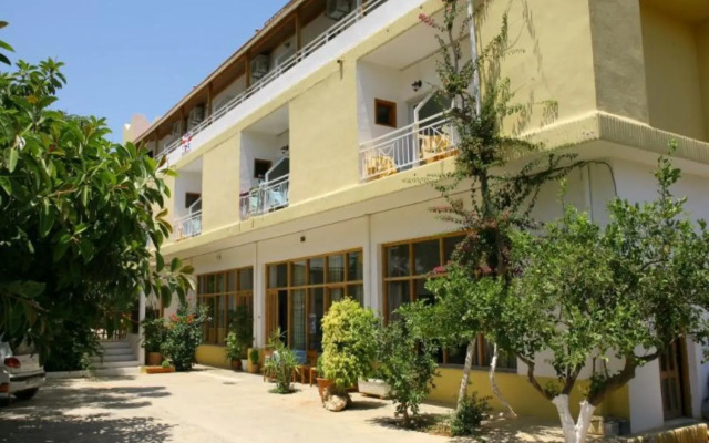 Armonia Hotel