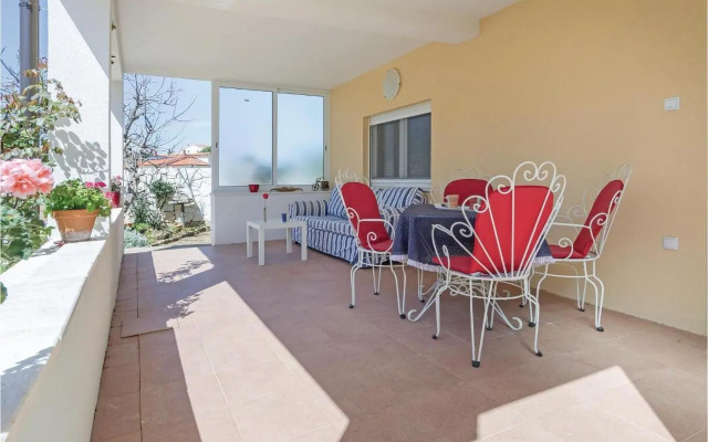 Two-Bedroom Apartment in Fazana