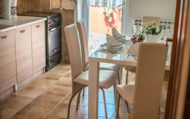 Vacation Pool Apartments