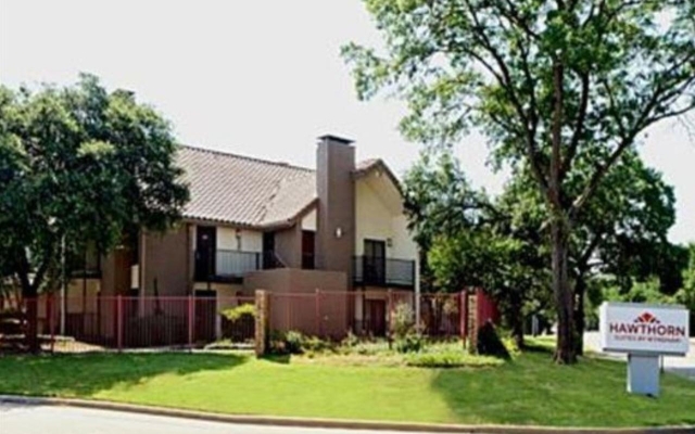 Hawthorn Suites by Wyndham Dallas Love Field Airport