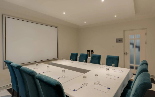 Protea Hotel by Marriott Franschhoek
