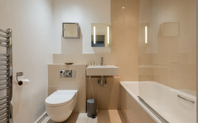 Platinum Apartment next to London Bridge 9995