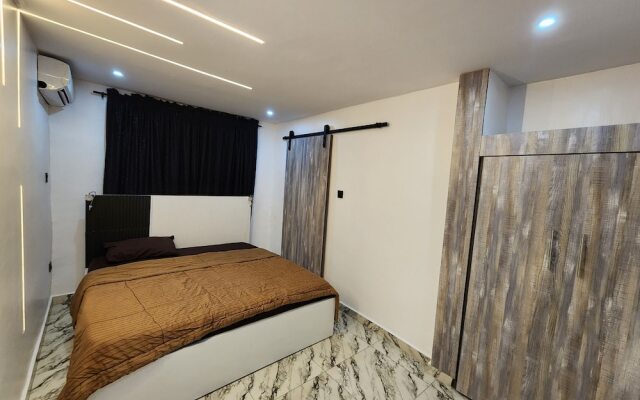 The Milton Apartment