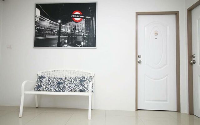 Chic Hotel Suratthani