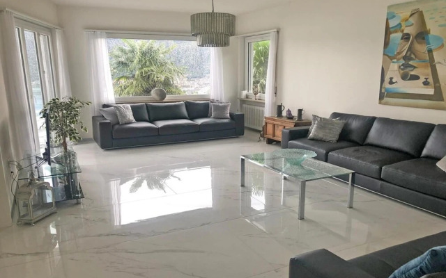 Villa Lago Lugano in Bissone