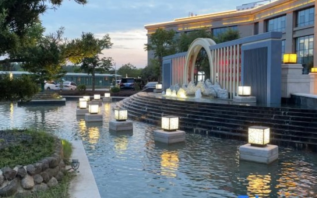 Guangzhou Peace Hotel – Outside – Xinyang
