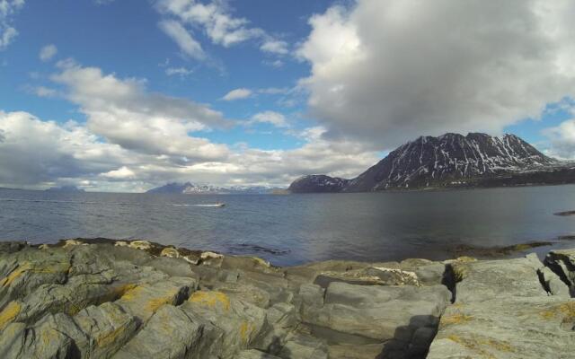 Lyngen Fjordcamp