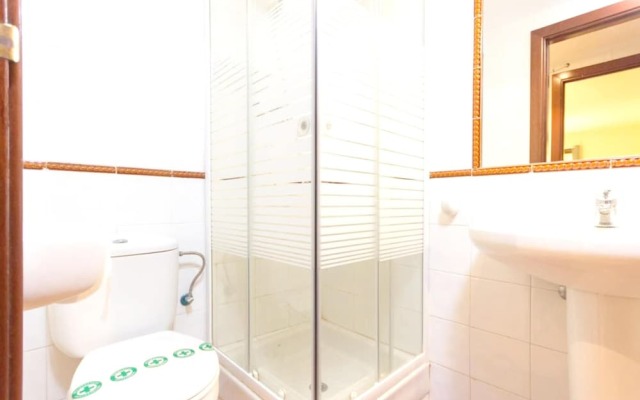 Studio in Tarragona, With Wifi