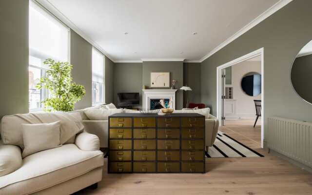 The Clapham Chambers - Stunning & Bright 3BDR Flat with Terrace