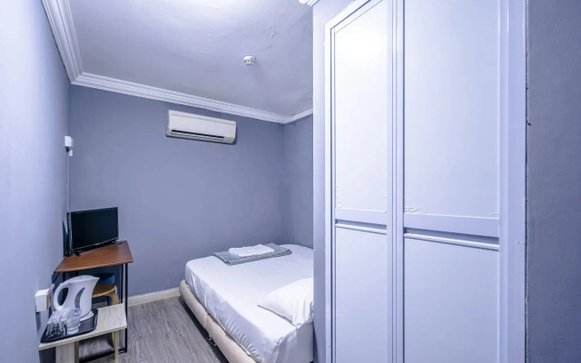 K Hotel 8