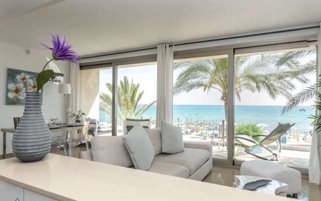 Apartamentos Delfín