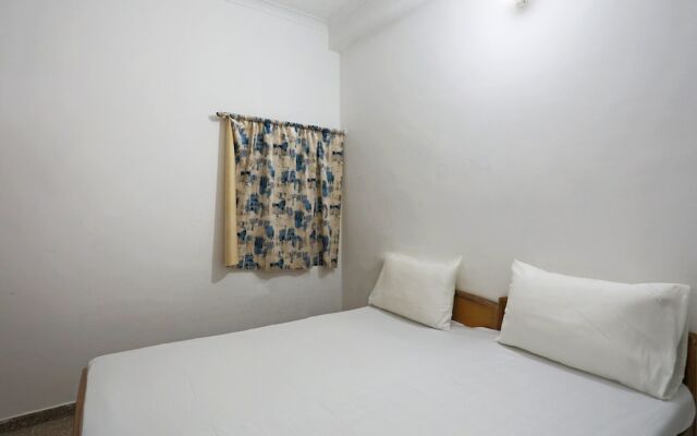 SPOT ON 46088 Hotel Black